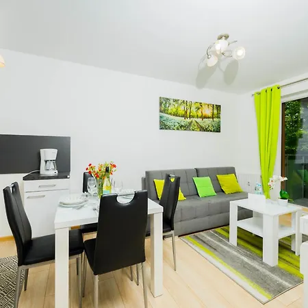 Polanki Comfort Z Basenem Letnim Apartament